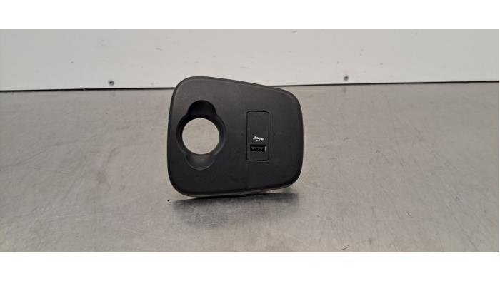 AUX/USB aansluiting Mini ONE