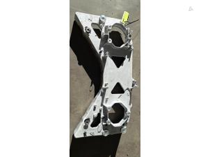 Gebruikte Subframe Volvo EC40 Single Motor 70 kWh Prijs € 399,30 Inclusief btw aangeboden door Autohandel Didier