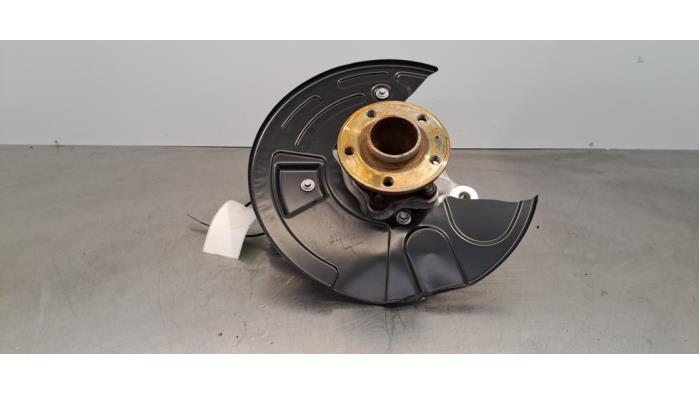 Fusee rechts-voor Volvo EC40