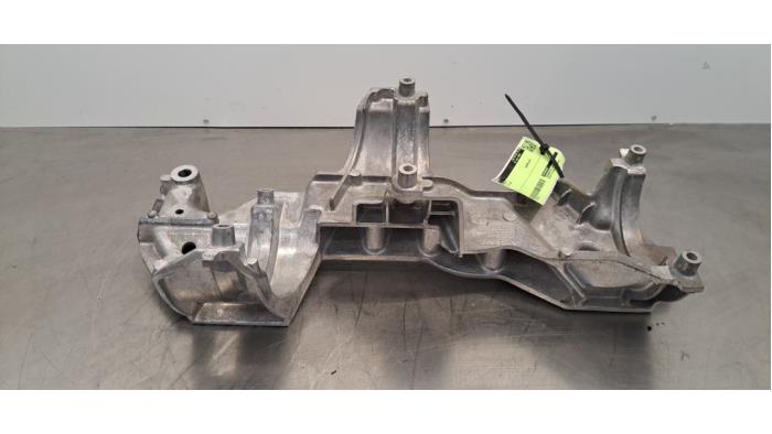 Steun (diversen) Volvo EC40