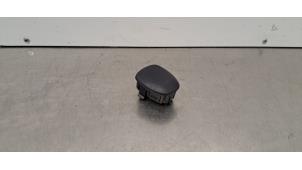 Gebruikte Lichtsensor Volvo EC40 Single Motor 70 kWh Prijs € 36,30 Inclusief btw aangeboden door Autohandel Didier