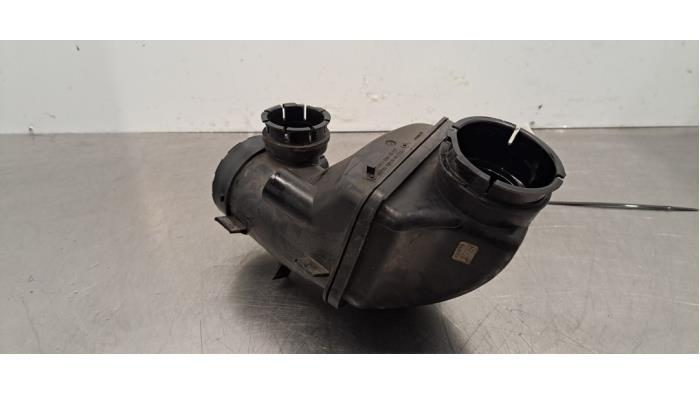 Aanzuigslang Lucht Mercedes GLA