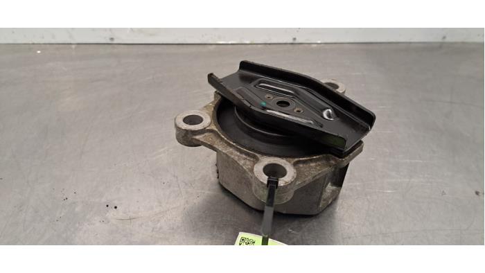 Motorsteun Volvo XC40