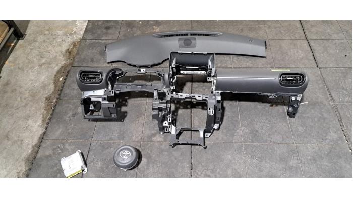 Комплект подушок безпеки + панель приладів Toyota Yaris