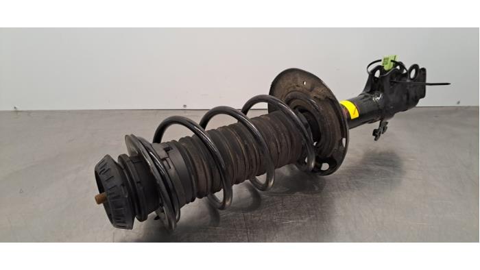 Schokdemper rechts-voor Toyota Yaris