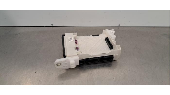 Zekeringkast Toyota Yaris