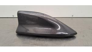 Gebruikte Antenne Toyota Yaris IV (P21/PA1/PH1) 1.5 12V Hybrid 115 Prijs € 54,45 Inclusief btw aangeboden door Autohandel Didier