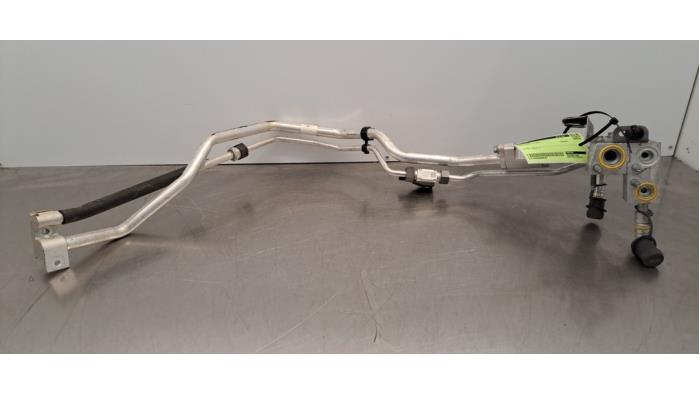 Tuyau clim Volvo XC40