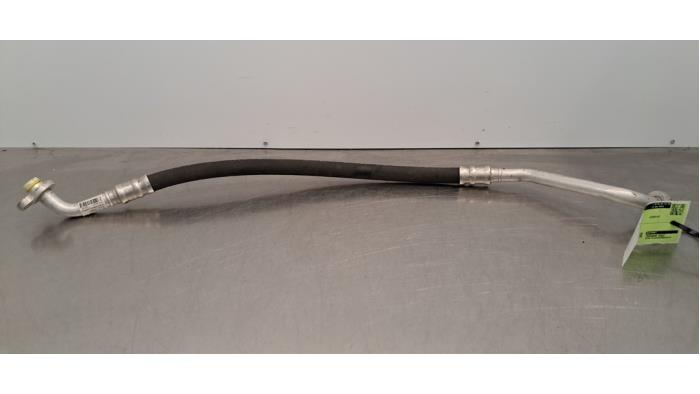 Tuyau clim Volvo XC40