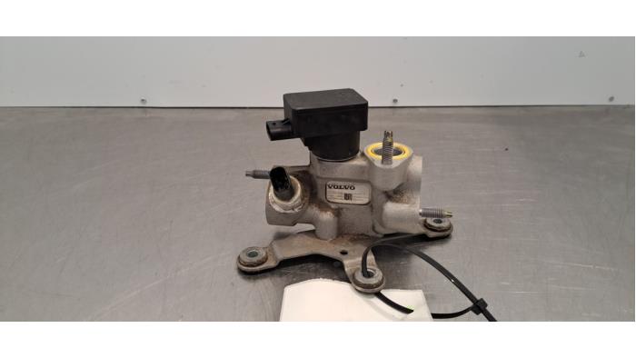 Valve d&#039;expansion clim Volvo XC40
