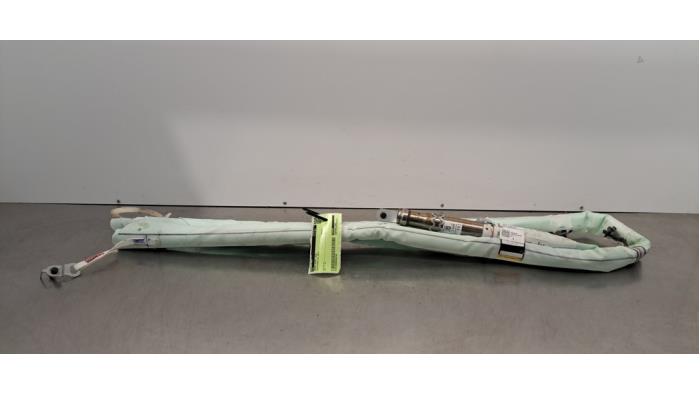 Оббивка подушки безпеки ліворуч Volvo XC40