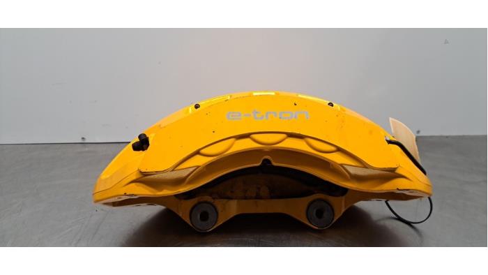 Remklauw (Tang) links-voor Audi E-Tron