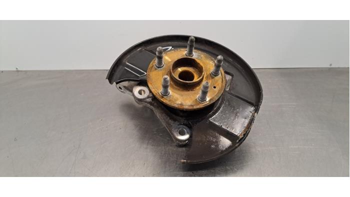 Fusee links-voor Opel Insignia