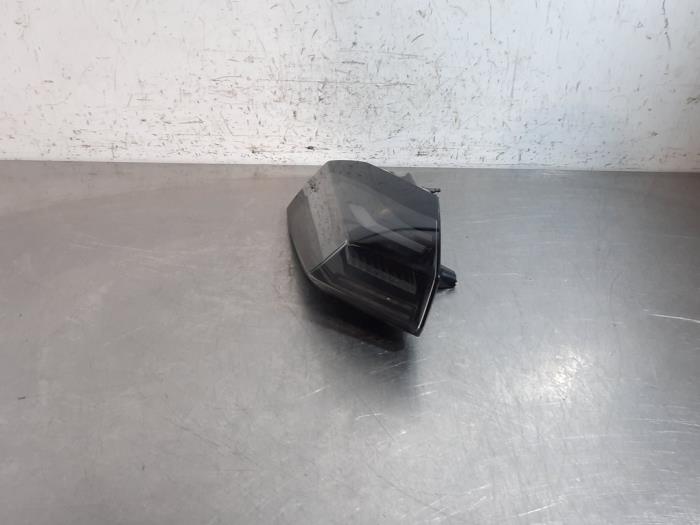 Achterlicht links Peugeot 2008