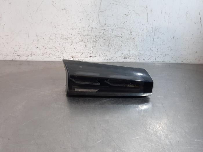 Achterlicht links Peugeot 2008