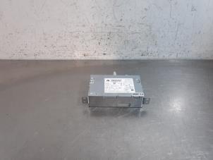 Gebruikte Radio module Peugeot 2008 (UD/UK/UR/US/UX) 1.2 Hybrid 136 Prijs € 399,30 Inclusief btw aangeboden door Autohandel Didier