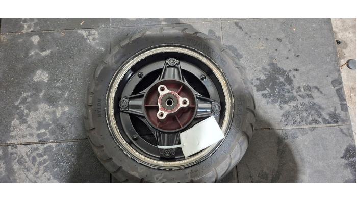 Felge + Reifen  