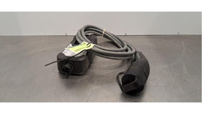 Chargeur de batterie divers BMW iX1