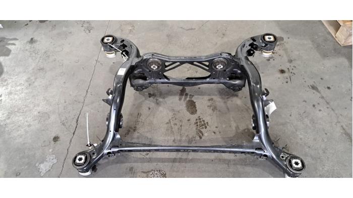 Faux châssis Audi E-Tron