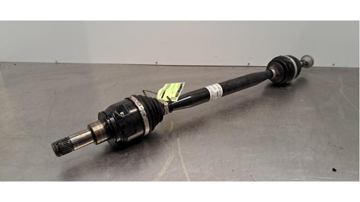 Os napedowa lewy tyl BMW iX1