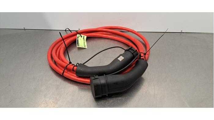 Oplaadkabel elektrische auto Peugeot 408