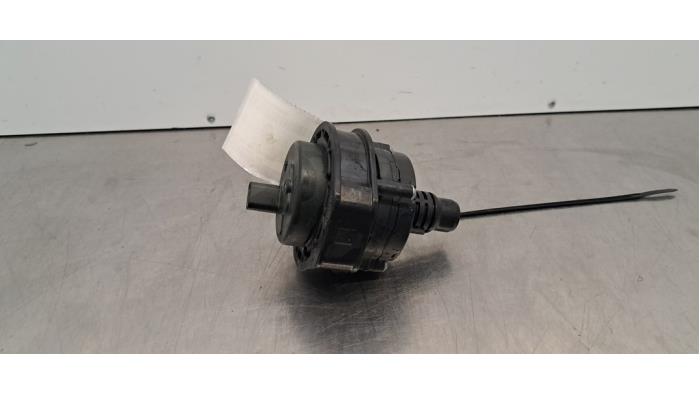 Extra waterpomp Peugeot 408