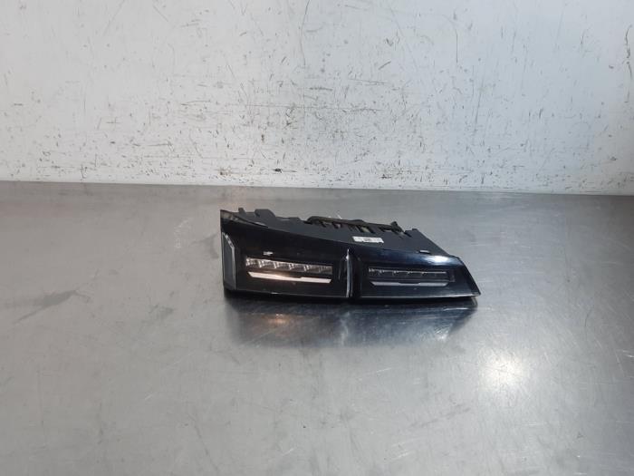 Лівий задній ліхтар Peugeot 308