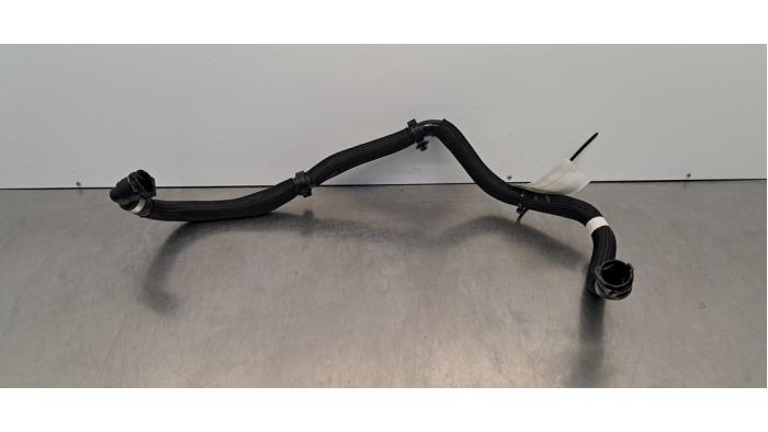Radiateurslang Peugeot 408