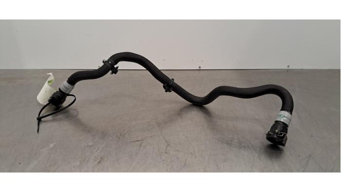 Radiateurslang Peugeot 408