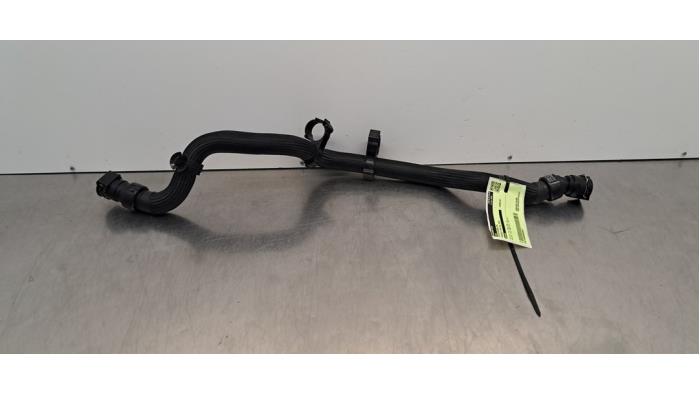 Radiateurslang Peugeot 408