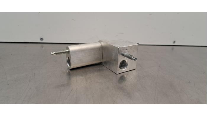 Expansieklep airco Peugeot 408