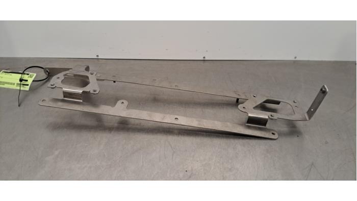 Steun (diversen) Audi E-Tron