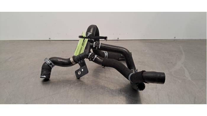 Radiateurslang Audi E-Tron