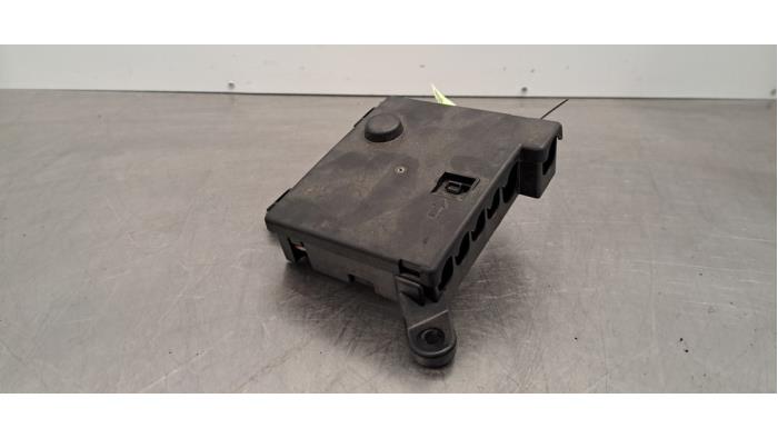 Zekeringkast Audi E-Tron