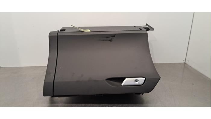 Dashboardkastje Audi E-Tron