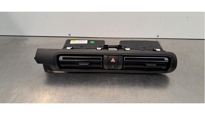 Grille aération tableau de bord Citroen C3