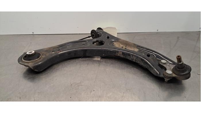 Draagarm rechts-voor Skoda Kamiq