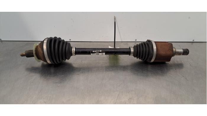 Arbore de transmisie față stânga