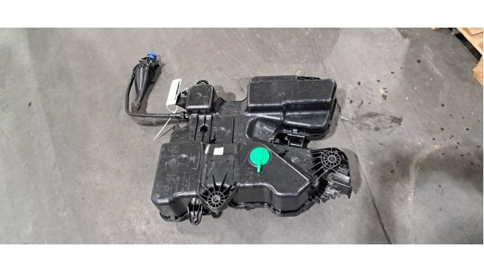 Rezervor Adblue Peugeot Expert