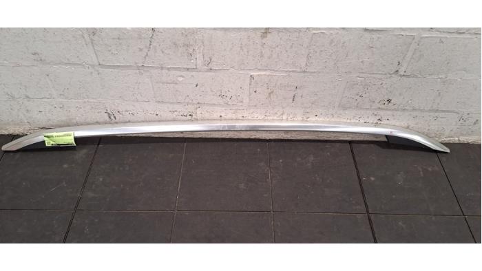Rail de toit droit Skoda Kamiq