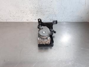 Gebruikte ABS Pomp Ford S-Max (WPC) 1.5 EcoBoost 16V Prijs € 266,20 Inclusief btw aangeboden door Autohandel Didier