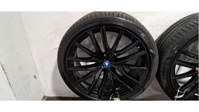 Velgen set + banden BMW X5