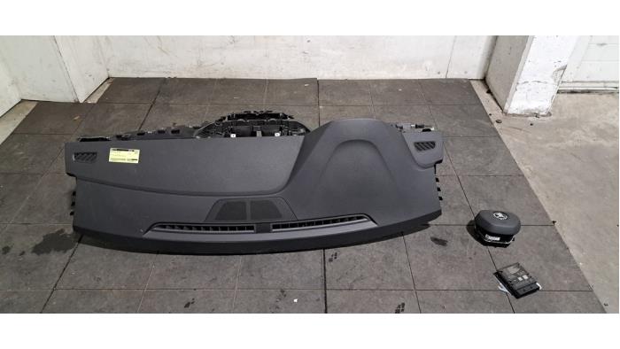 Комплект подушок безпеки + панель приладів Skoda Kamiq