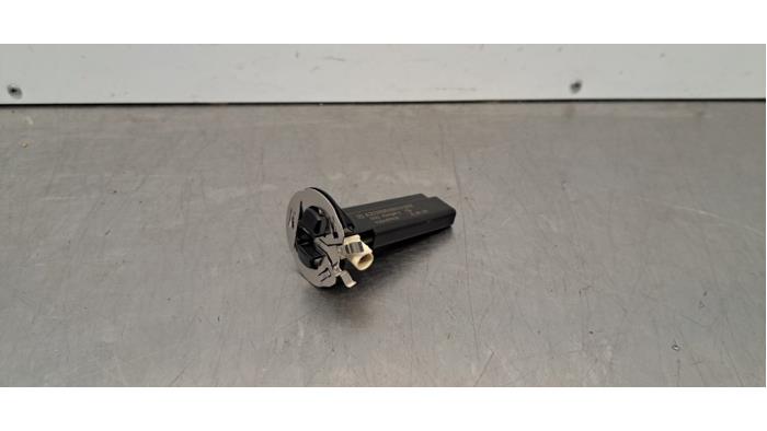 Antennenverstärker Mercedes CLA