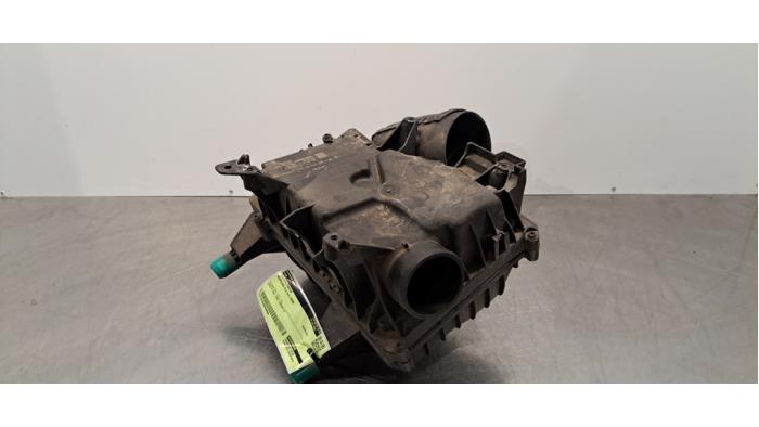 Cuerpo de filtro de aire Mercedes CLA