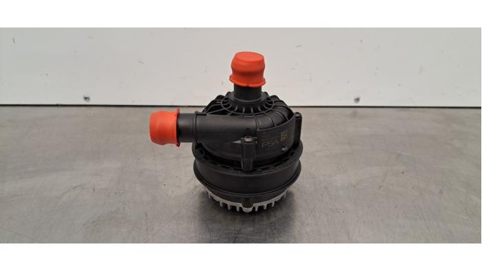 Extra waterpomp Citroen C3