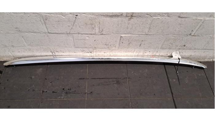 Rail de toit droit Audi Q5