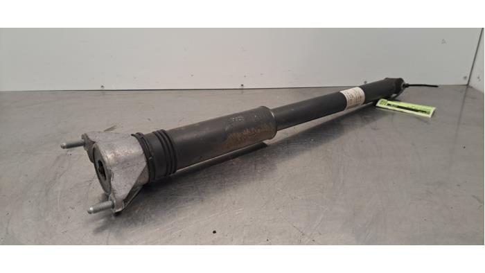 Schokdemper links-achter Mercedes CLA