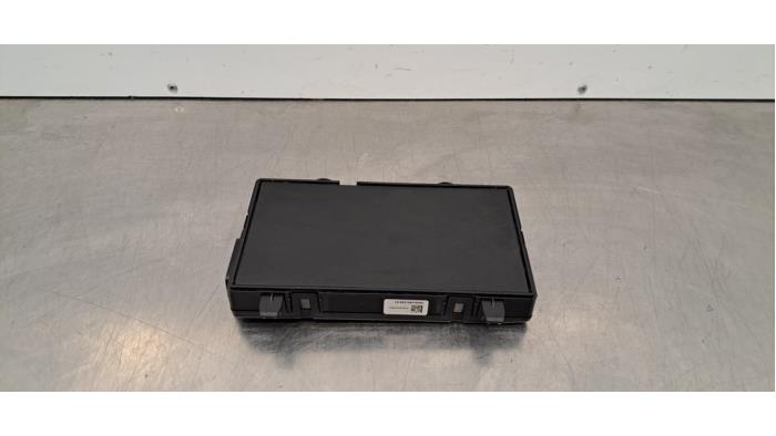 Draadloze oplader Mercedes CLA