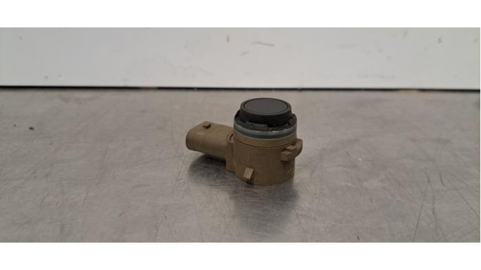 PDC Sensor van een Ford Transit 2.0 TDCi 16V Eco Blue 130 2021